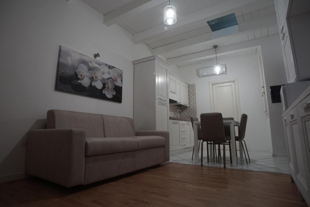 Ferienwohnung L'Orchidea Bianca Cagliari Exterior foto